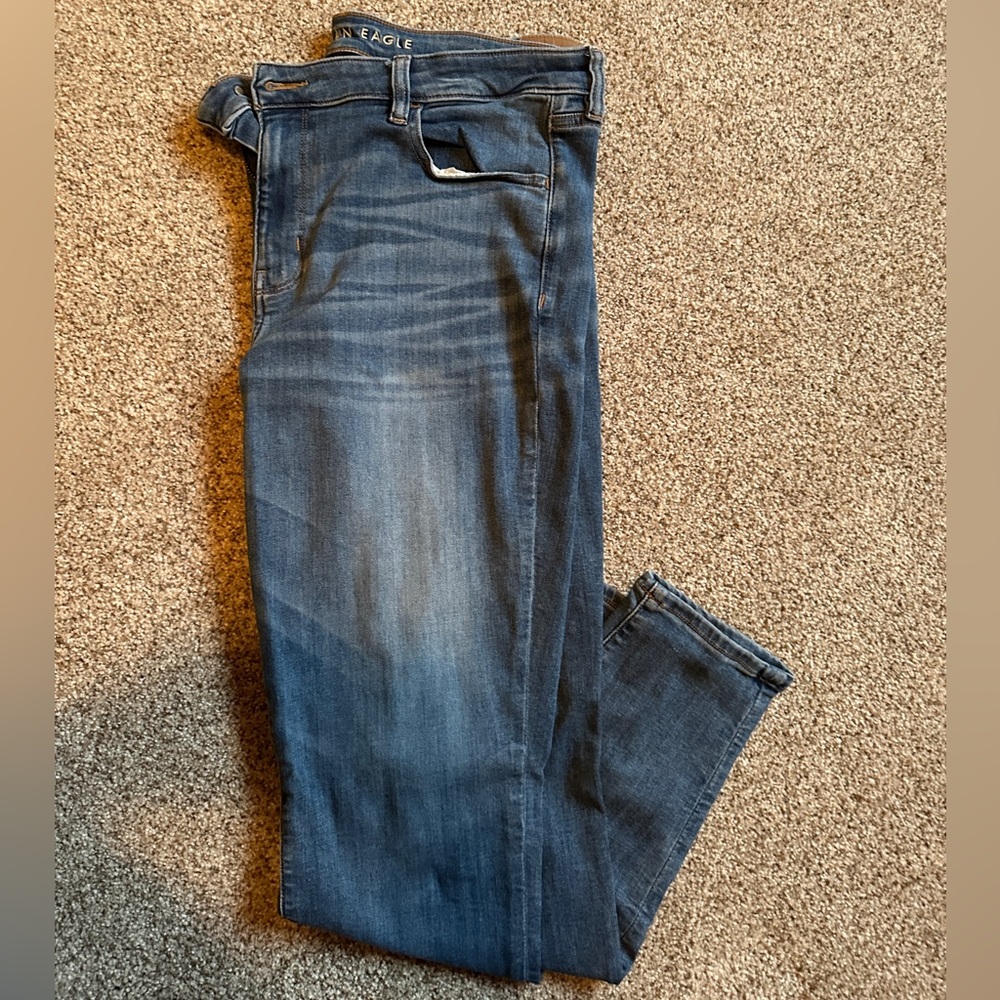 American Eagle Women’s Super Stretch Jegging - 18